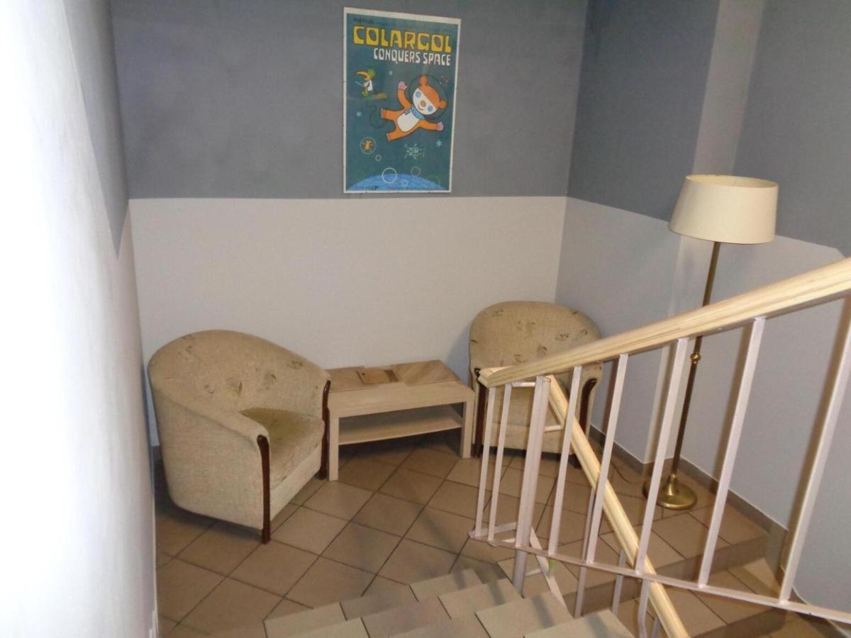 לודז' Go Hostel Rewolucji מראה חיצוני תמונה