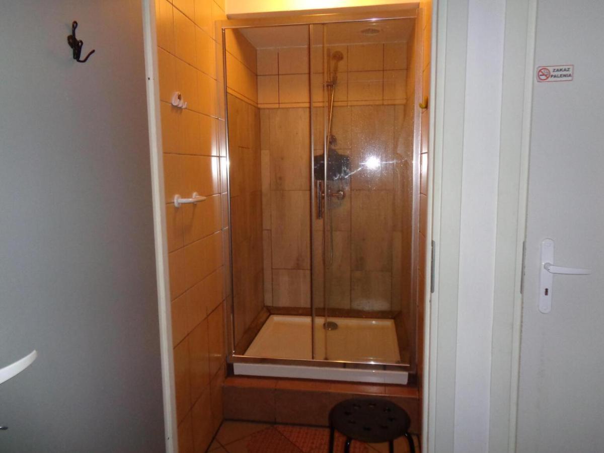 לודז' Go Hostel Rewolucji מראה חיצוני תמונה